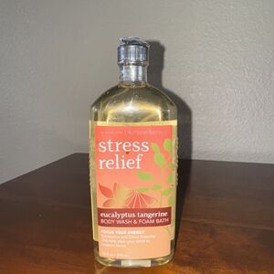 Bath & Body Works Aromatherapy Stress Relief EUCALYPTUS TANGERINE Body Wash 10oz